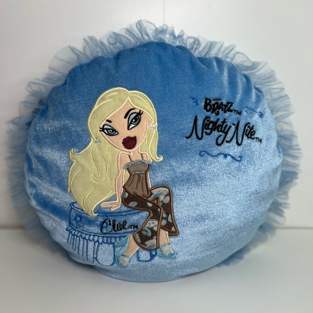 CLOE BRATZ NIGHTY NITE PILLOW Y2K VTG BLUE